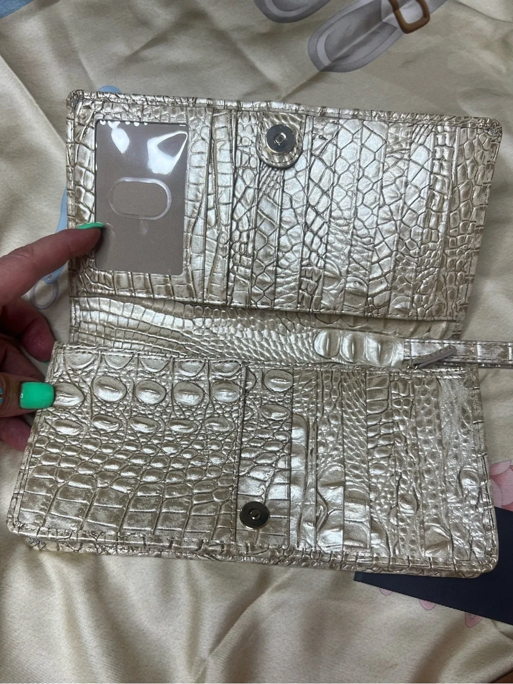 Brahmin AnnMarie Stardust Metallic CrocEmbossed Convertible Travel Wallet Clutch - Picture 1 of 10